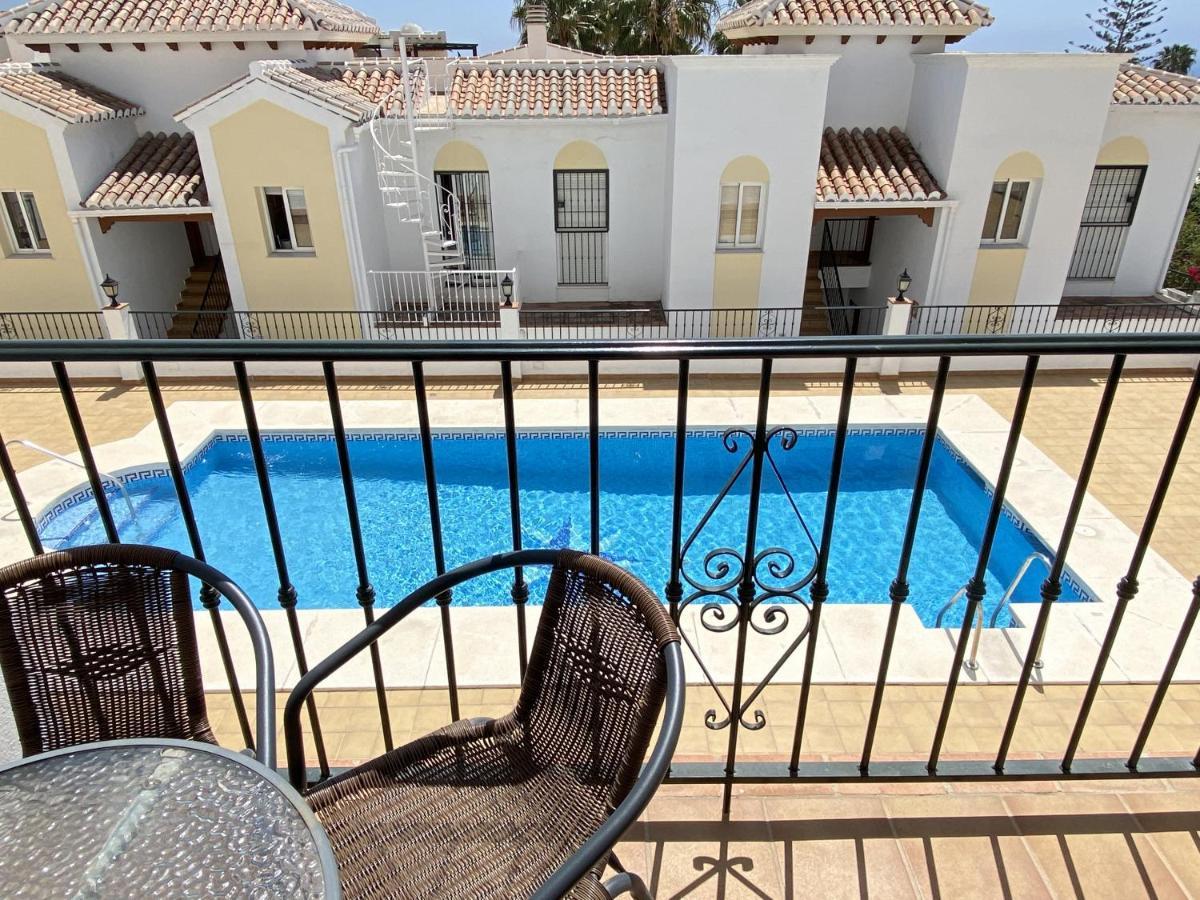 Chimenea Pinar 2 Apartments Casasol Nerja Bagian luar foto