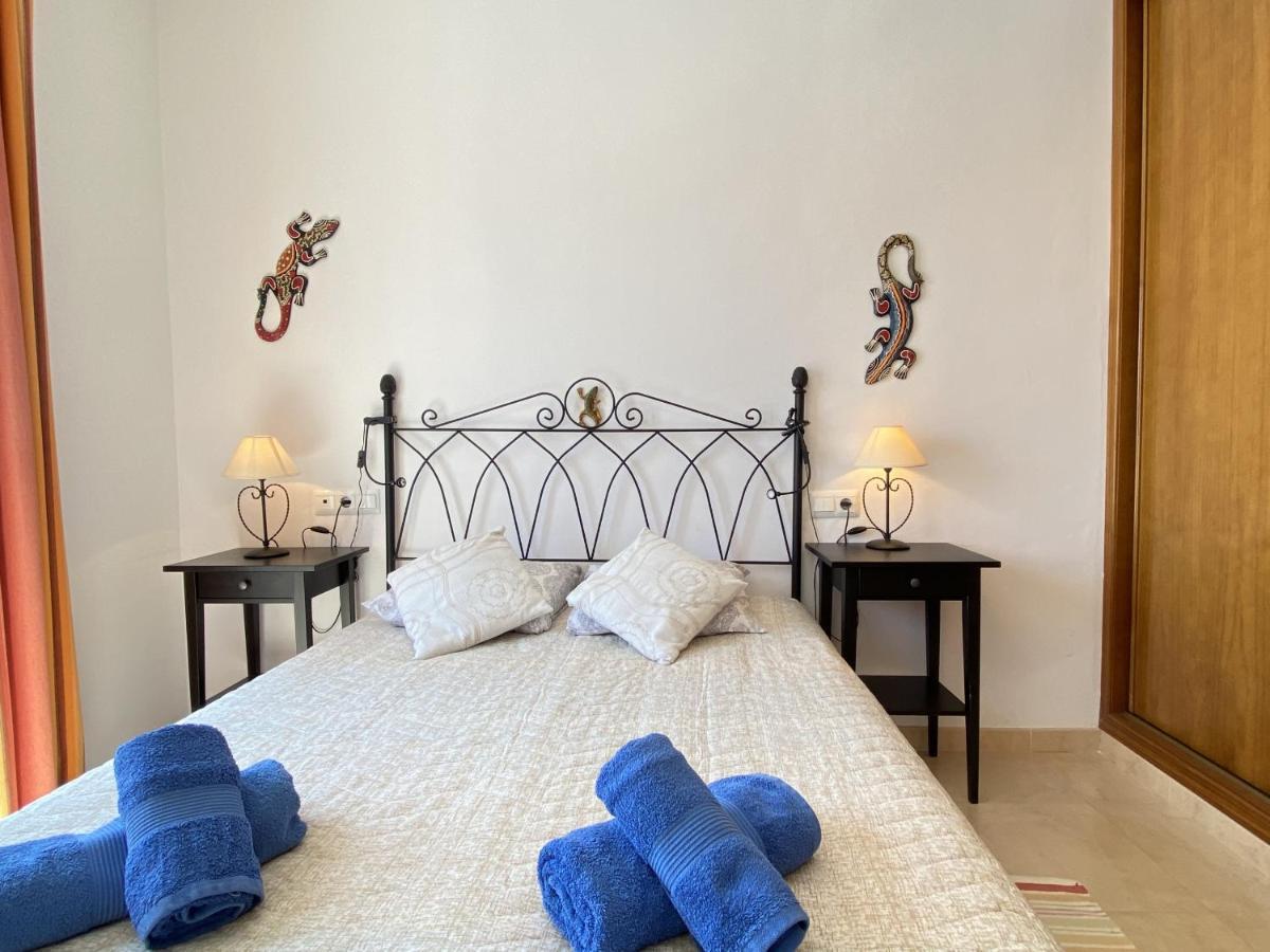 Chimenea Pinar 2 Apartments Casasol Nerja Bagian luar foto